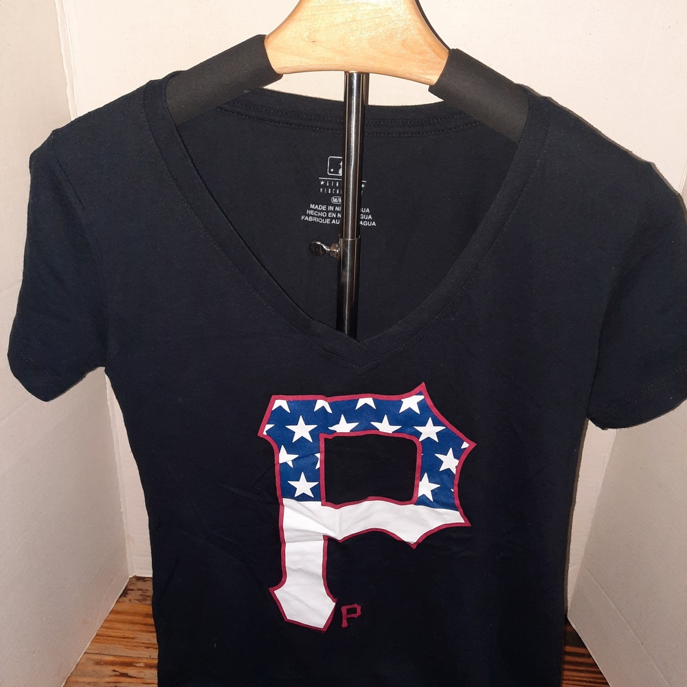 Pittsburgh Pirates Women's V-Neck T-Shirt, Star Spangled Logo